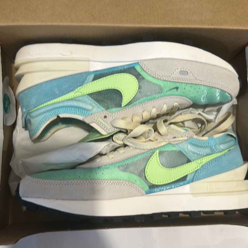 Nike waffle sneakers